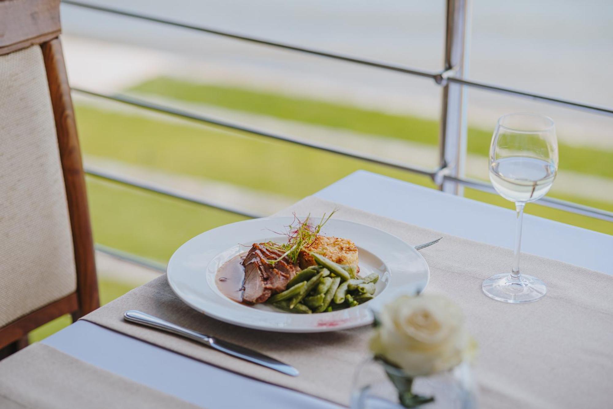 Hotel Glamour Kaluža Zewnętrze zdjęcie