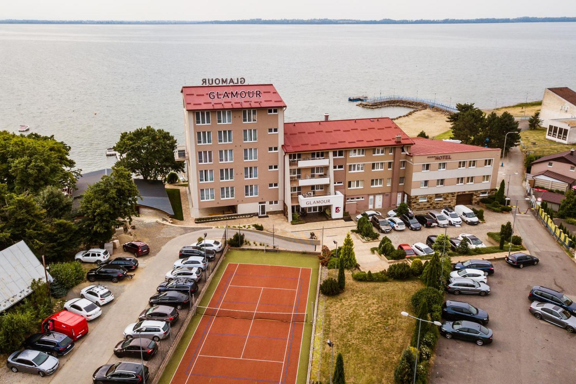 Hotel Glamour Kaluža Zewnętrze zdjęcie